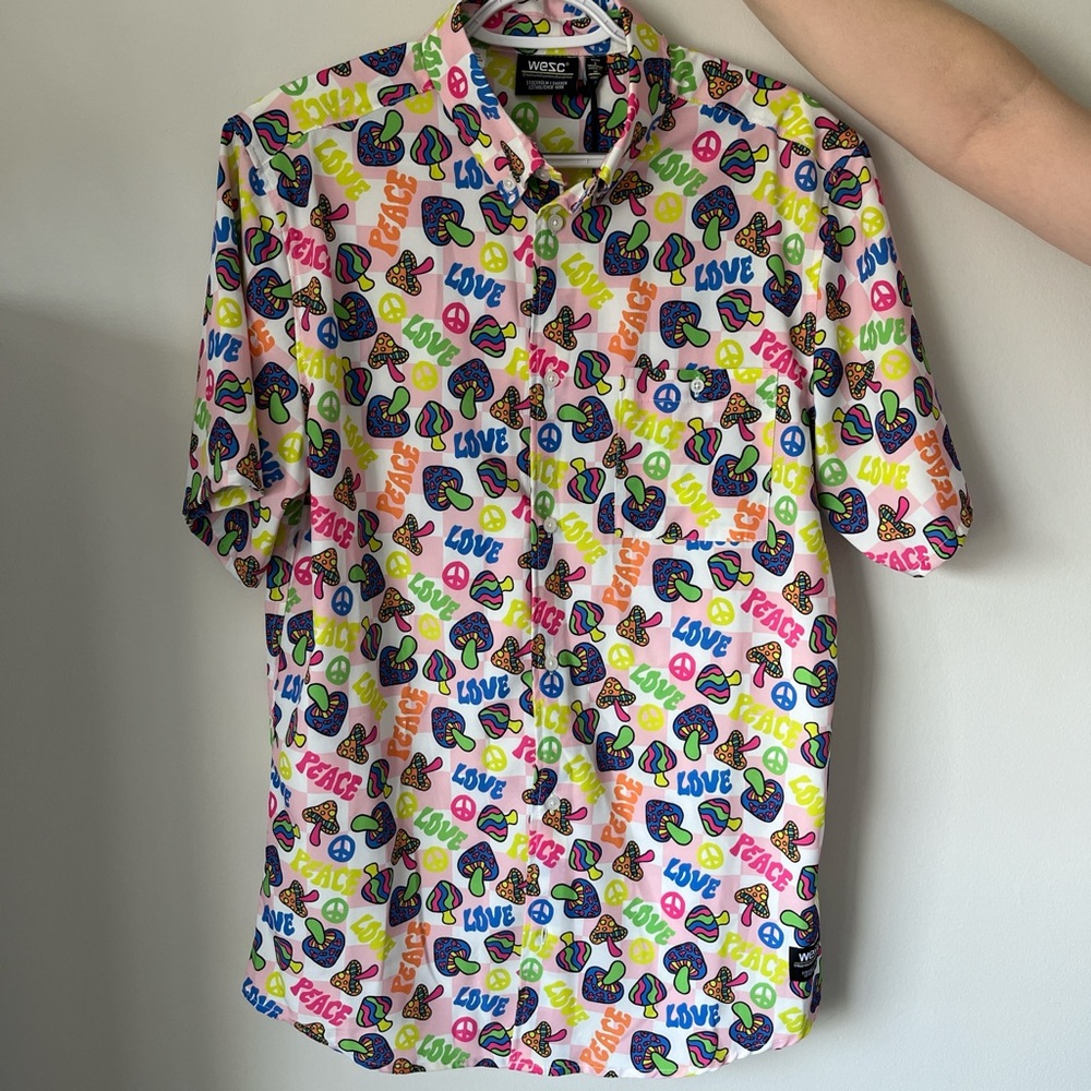 WeSC Mushroom Graphic Shirt, Size M